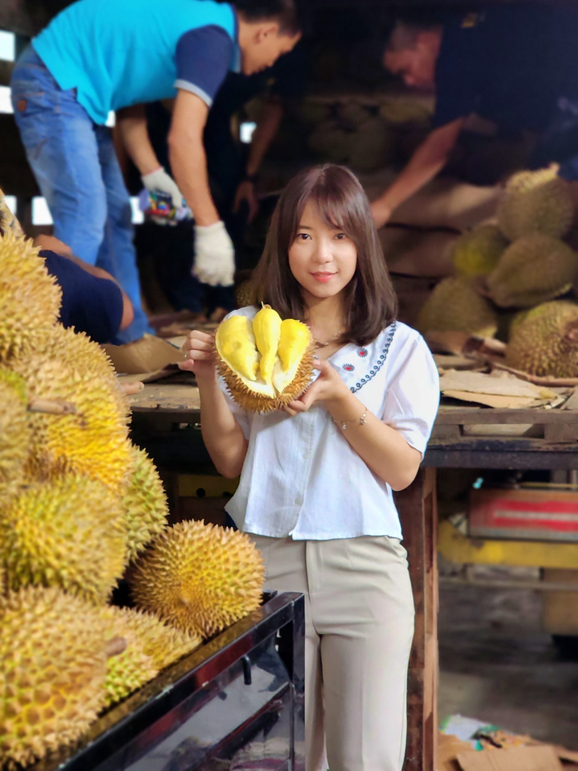 Asun Durian Monthong Loading