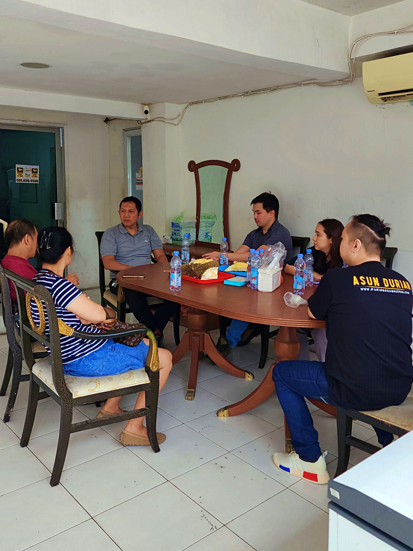 Meeting Asun Durian dengan Direksi Sayur Box
